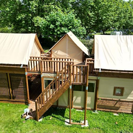 Camping De Thoissey *** Exterior foto