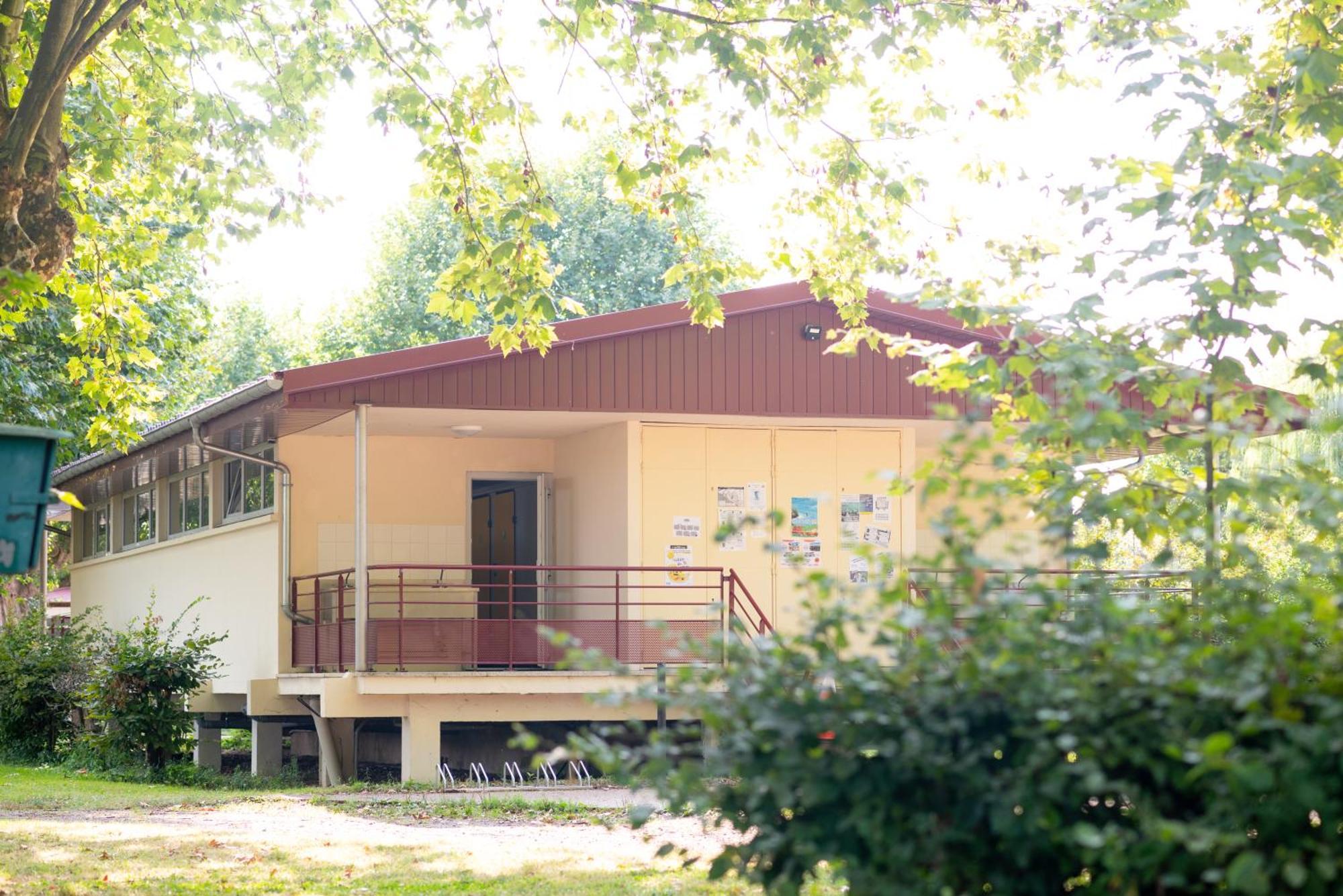 Camping De Thoissey *** Exterior foto