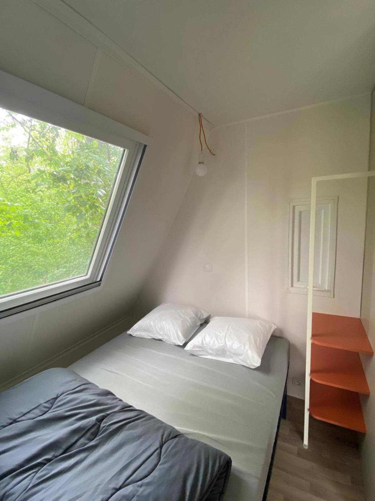 Camping De Thoissey *** Zimmer foto