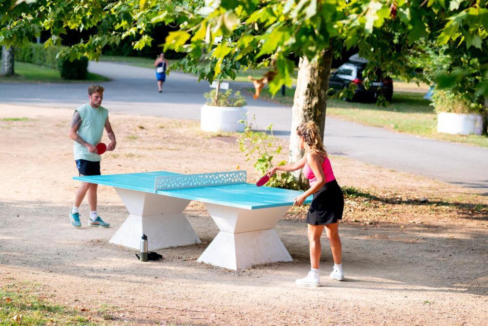 Camping De Thoissey *** Exterior foto